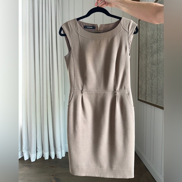 Camel coloured business dress. - Picture 4 of 6